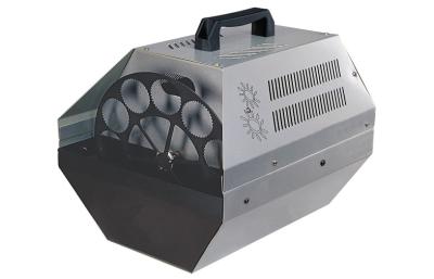 Chine Présentez la machine de brouillard avec le contrôle de circuits pour des boîtes de nuit, machine de la bulle 60W à vendre