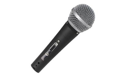 Chine Microphone de câble dynamique professionnel, microphone tenu dans la main de karaoke à vendre