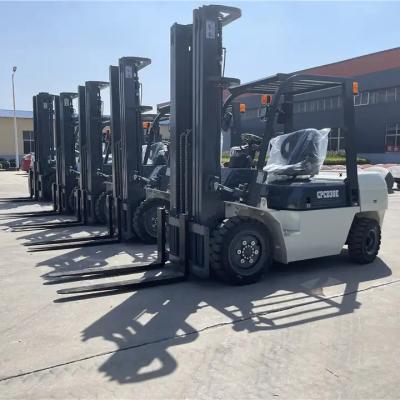 China Garment Shops Durabler2 Ton 2.5 Ton 3 Ton 3.5 Ton 5 Ton Diesel Forklift 4x4 Forklift Truck For Sale for sale