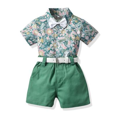 China 2022 Summer Children's Casual Boys' Cardigan Bow Tie Cotton Shirt Cross Collar Print And Shorts Two-Piece Set Dress For Boys for sale