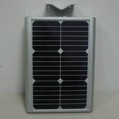 China A luz de rua solar IP65 do diodo emissor de luz do Cree frio do branco 9W 12.8V 6AH 4 mede a altura à venda