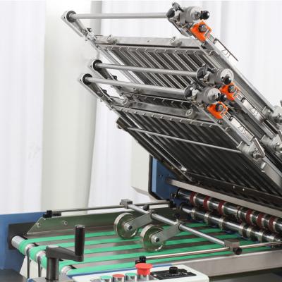 China 6 Buckle Plate Large Format Paper Folding Machine 530mm Silent Belt Driving Type for sale