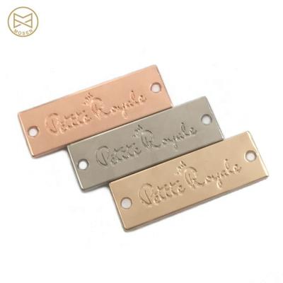 China Washable Garment Label Personalized Logo Engraved Zinc Alloy Metal Clothing Labels for sale