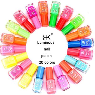 China NAIL Newcomer Glow in the Dark 20 Colors Luminous Nail Polish for sale