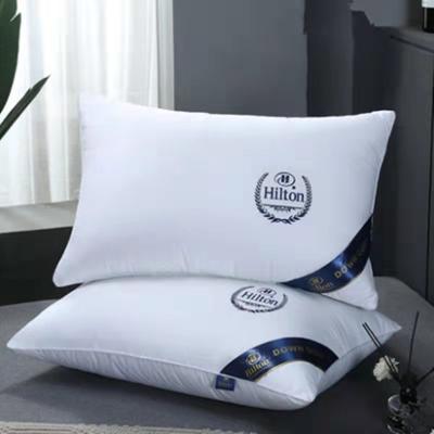 China Hilton Pillow Premium PORTABLE with Double Coating 1000G Microfiber Polyester 48x74cm with Handbag for sale