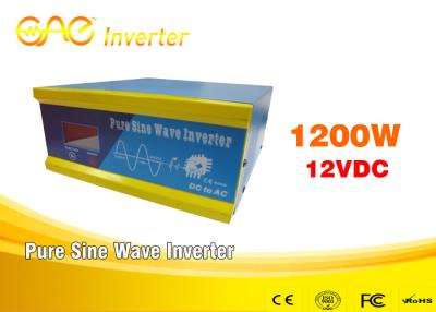 Cina Fuori dall'invertitore solare intelligente di CA di CC di griglia 12v 1200W con il caricabatteria in vendita