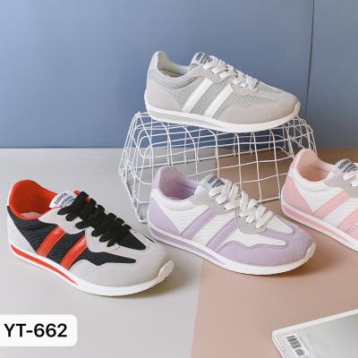 China Hot Selling Fashion Trend Women Sports Shoes Fashion Non-slip Casual Sneakers Cheap Selling Sneakers for sale