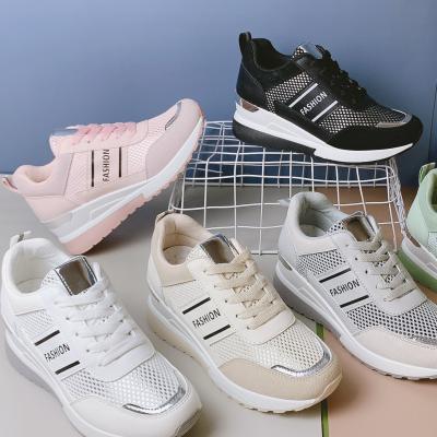 China New Winter Trend Fashion Sneakers Ladies Sneakers Breathable Lace Up Sports Shoes for sale