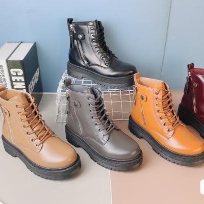 China Breathable High Quality Fashion Winter Lether Increase Platform Women Genuine Inner Boots Solid Color for sale