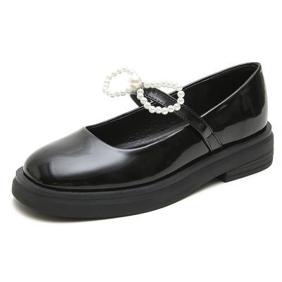 China Breathable Pearl Spring and Autumn Rubber Seam Bottom Bow Wholesale Children's Patent Leather Flat Leather Shoes for sale