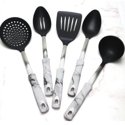 China Sustainable Hip-House China Factory Stainless Steel Kitchen Utensils Home Dining Kitchen Accessories Nylon Cooking Tool for sale