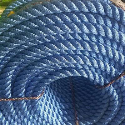 China Polyester Rope High Tensile Marine Nylon Three - Strand Polyester Rope for sale