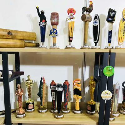 China Amazon Viable Custom Hot Sale Personalized Funny Bar Decoration Resin Beer Tap Handle With Bear Figure for sale