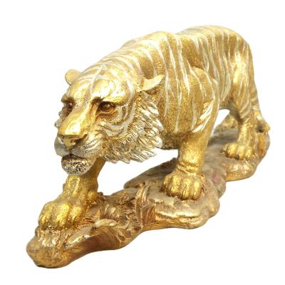 China Europe home decorative feng shui ornaments animal sculpture desktop ornaments gold tiger resin crafts for sale