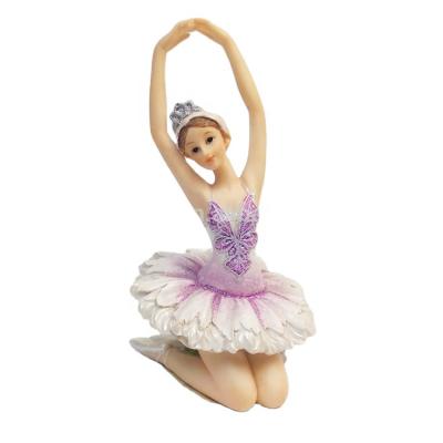 China Beautiful Pink Europe America Ballet Girl Figurines Resin Ballerina Decorative Figurine for sale