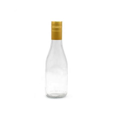 China Wholesale 187ML Wine Bottle Eco-Friendly Recyclable Screw Cap Clear Flint Mini Glass Bottle for sale