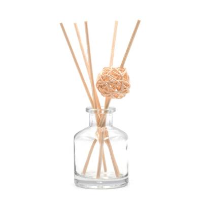 China New Designed Recyclable Eco-friendly 40ML Room Reed Diffuser Bottle With Natural Rattan Balls Sticks for sale