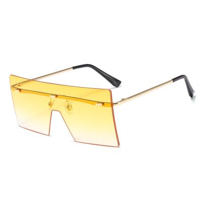 China Trendy Sunglasses 2021 Fashion Sun Glasses Shades Men Women Big Custom Colorful Oversized Square Frame Fashion Sun Glasses for sale