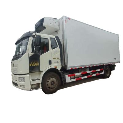 China FRP And Rigid PU Foam Factory Price Refrigerated Reef Truck With Thermo King Cooling System Refrigeration Units for sale