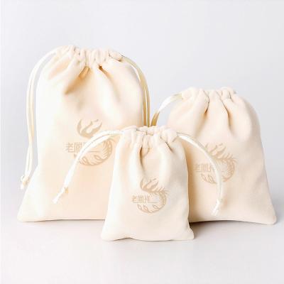 China Waterproof Wholesale Package Small Gift Bags Velvet Mini Pouch Drawstring Bag For Jewelry for sale