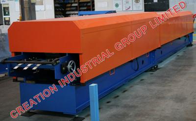 China Metal Rain Water Downpipe Panel Roll Former Machine with Auto Elbow Pipe Crimping Equipment zu verkaufen