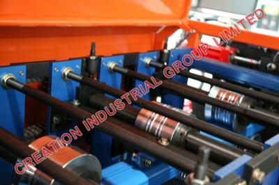 中国 Coloured Steel Downspout Manufacturing Machine, Downpipe Rollforming Production Line 販売のため