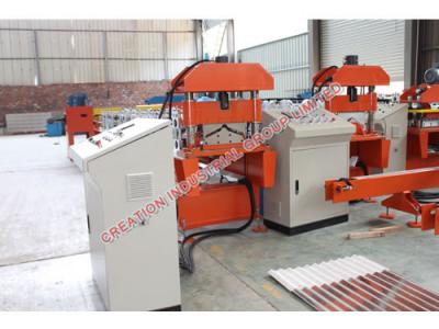 Chine Machine de capsulage de fabrication de panneau de Ridge de toit en métal avec le moulin de laminage d'acier de 13 ensembles à vendre