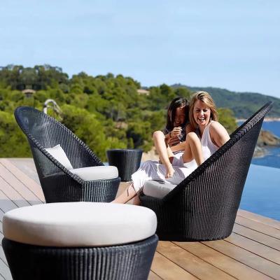 China Modern Outdoor High Quality Luxury Patio Furniture Garden Wicker Scandinavia Hotel Rattan Sofa for sale