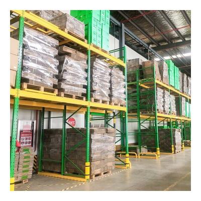 China HHT Push Back Pallet Racking  1-2 Pallet Width  For Industry Storage for sale