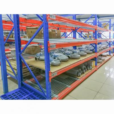 China Corrosion Protection Elbow Flange Pipe Fitting and Instrumentation Storage Pallet Rack with Wire Mesh Decking for sale