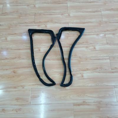 China Plastic / Metal Body Parts Front Ventilator Weatherstrip Truck Spare Body Parts Truck Spare FOR NISSAN CW520 1991 for sale