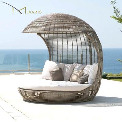 China Outdoor Patio Furniture Rattan Frame Aluminum Wicker Garden Furniture Outdoor Beach Hut for sale