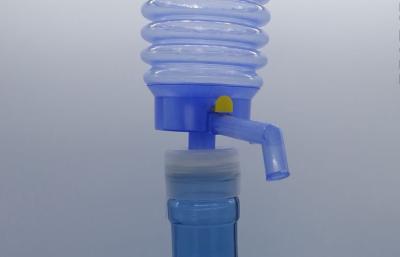 China 5 Gal Water Bottle Pump , Drinking Water Hand Pump For Bottled Water Dispenser for sale