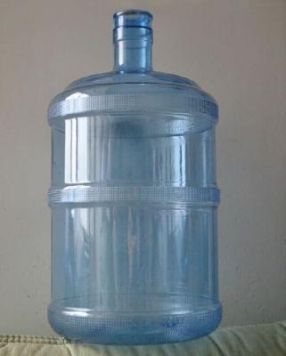 China Azul transparente jarro de agua de 3 galones 11,34 L para el dispensador del agua en venta