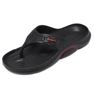 China 2021 new summer men's fashion flip flops fashion sandals non-slip slippers casual home bathroom trend flip flops for sale