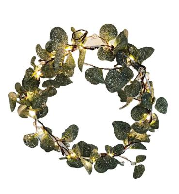 China Wholesale Christamas Home Decoration Factory Christmas Led Garland Regular Ring With Green Leaves for sale