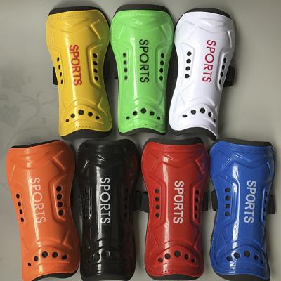 China The latest Amazon customer design logo of Shin football guard gxprods Shin Protector Football antibacterial hot football shin guard for sale