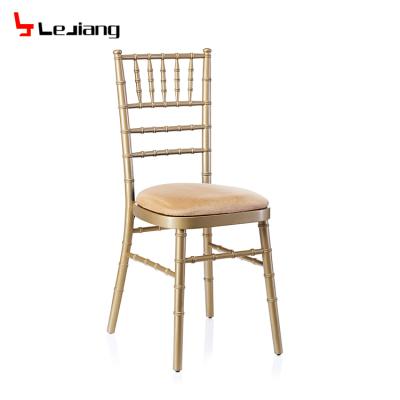 China Morden Furniture Instant Elegance Stacking Gold Wedding Chiavari Chair for sale