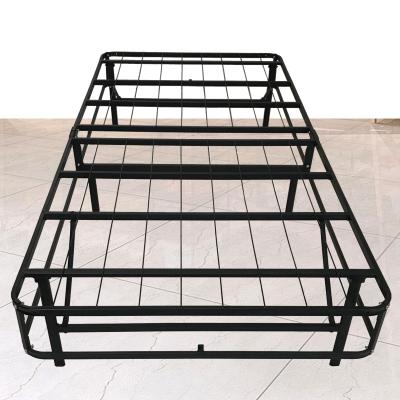 China Metal Foldable Military Bed Furniture Camping Bed Outdoor Portable Folding Bed for sale