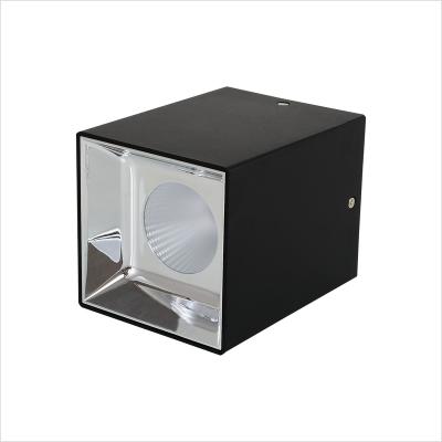 China Modern Outdoor Mounted Spot Lamp With Low COB Cube Panel Hanging Led Ceiling Light for sale