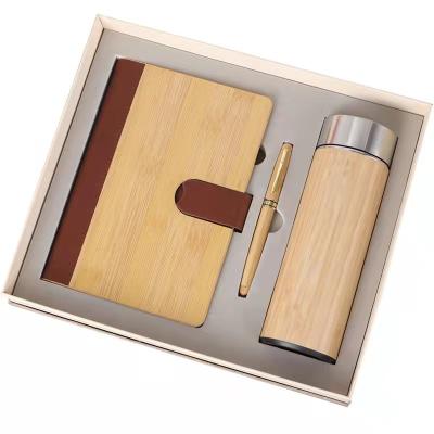 China 2022 New Arrival High End Bamboo Agriculture 3 In 1 Notebook Flask With Temperature Display And Pen Gift Set for sale