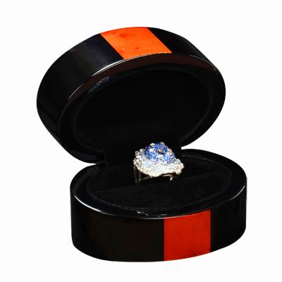 China Luxury Fashionable Custom Round Wooden Wedding Ring Box For Women Men's Ring Jewelery Packaging Display Storage Jewelry Case for sale