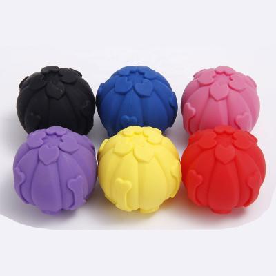 China Factory Wholesale Silicone Dog Toys Squeaky Squealing Ball Pet Molar Chew Toy for sale