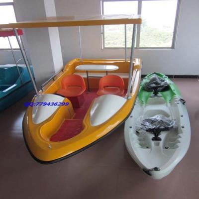 China Guangzhou Factory Electric Fiberglass Boat Electric Water Boats (M-022) For Kids Water Park Play Equipment for sale