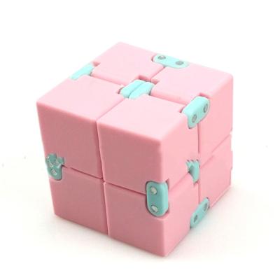 China Interesting Cube Decompression Relief Anxiety Artifact Fingertip Toy Portable New Creativ Reversible Infinite Cube for sale