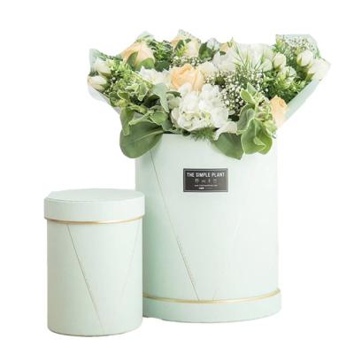 China Huaisheng Recyclable Wholesale Luxury Round Love Rose Flower Gift Shipping Bouquet Box Packaging for sale