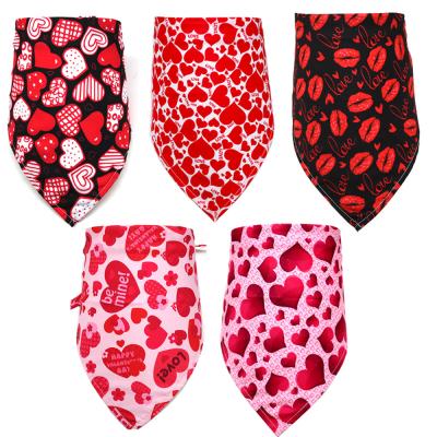 China New Viable Fashion Valentine Pet Triangle Scarf Romantic Love Pattern Dog Saliva Towel Cat Spot Scarf Pet Accessories for sale