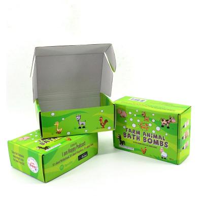 China Logo Green Color Cosmetic Corrugated Disposable Custom Courier Shipping Box for sale