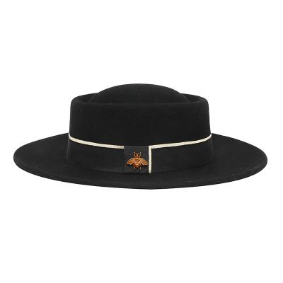 China European and American style a stylish British felt hat with a circular concave top and a wide brim for sale