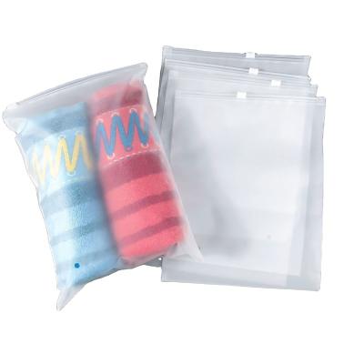 China New Model Recyclable PE Zipper Clothing Packaging Plastic Bags With Logo for sale